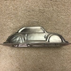 Wilton 3-D cruiser cake pan.